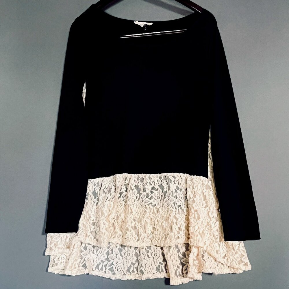 Entro Black Blouse Medium Lace Boho Coquette